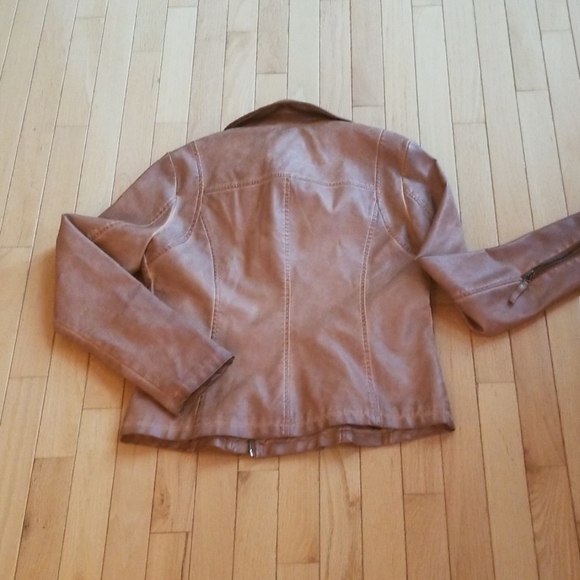 Max studio jacket - Picture 3 of 3